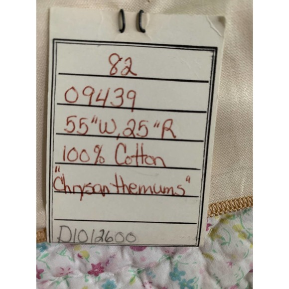 Upholstery Fabric Chrysanthemums 44" x 27" Vintage - Picture 4 of 5